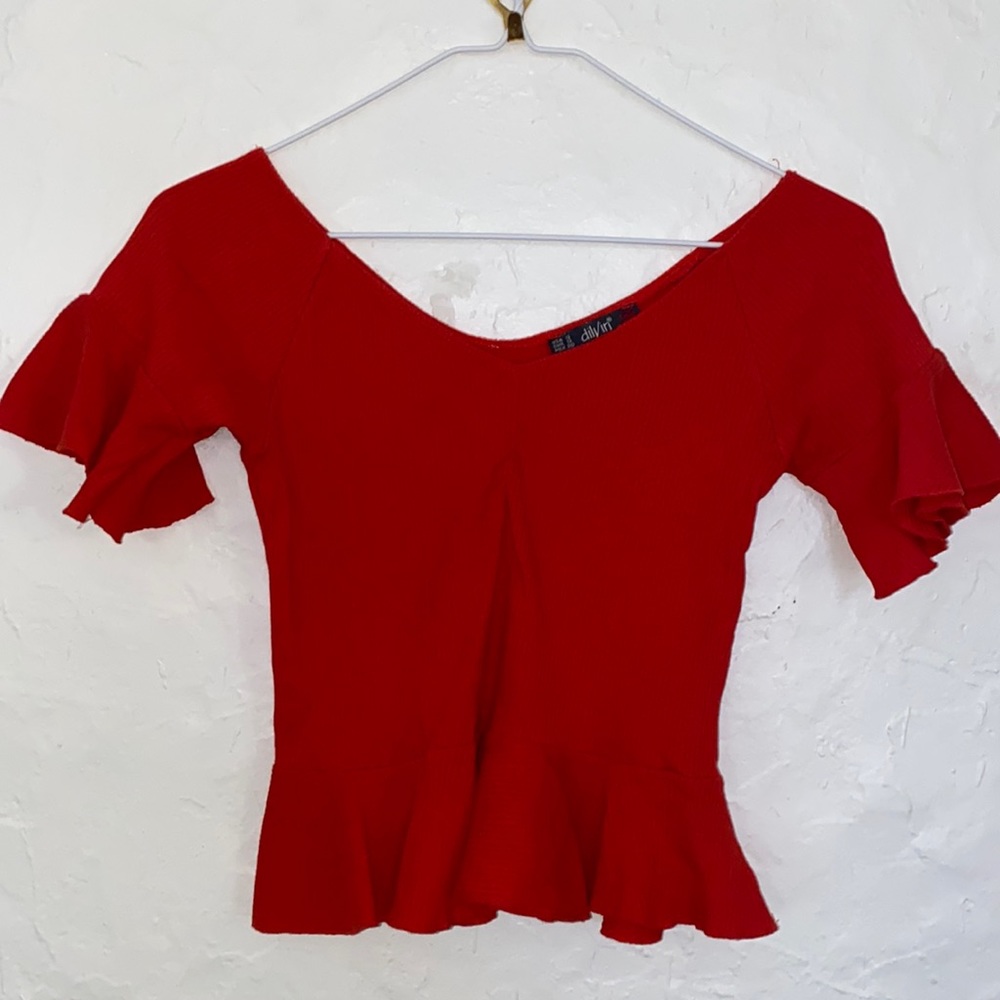 dilvin Red Ruffle Crop Top